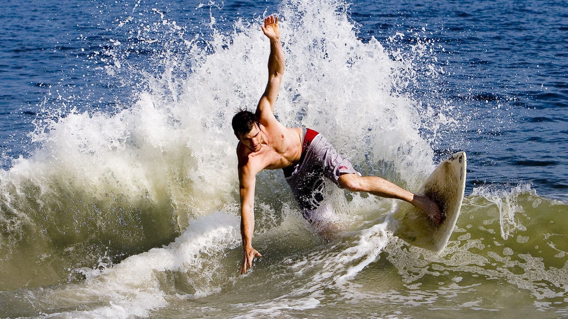 2026世界杯之夜,阿坎吉在焦点战中书写证明自我的传奇